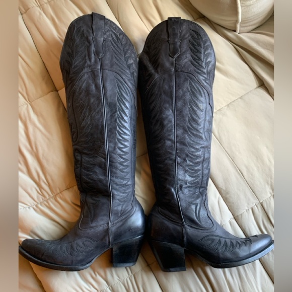 •Corral• Embroidered Over Knee High Boot - Picture 5 of 15